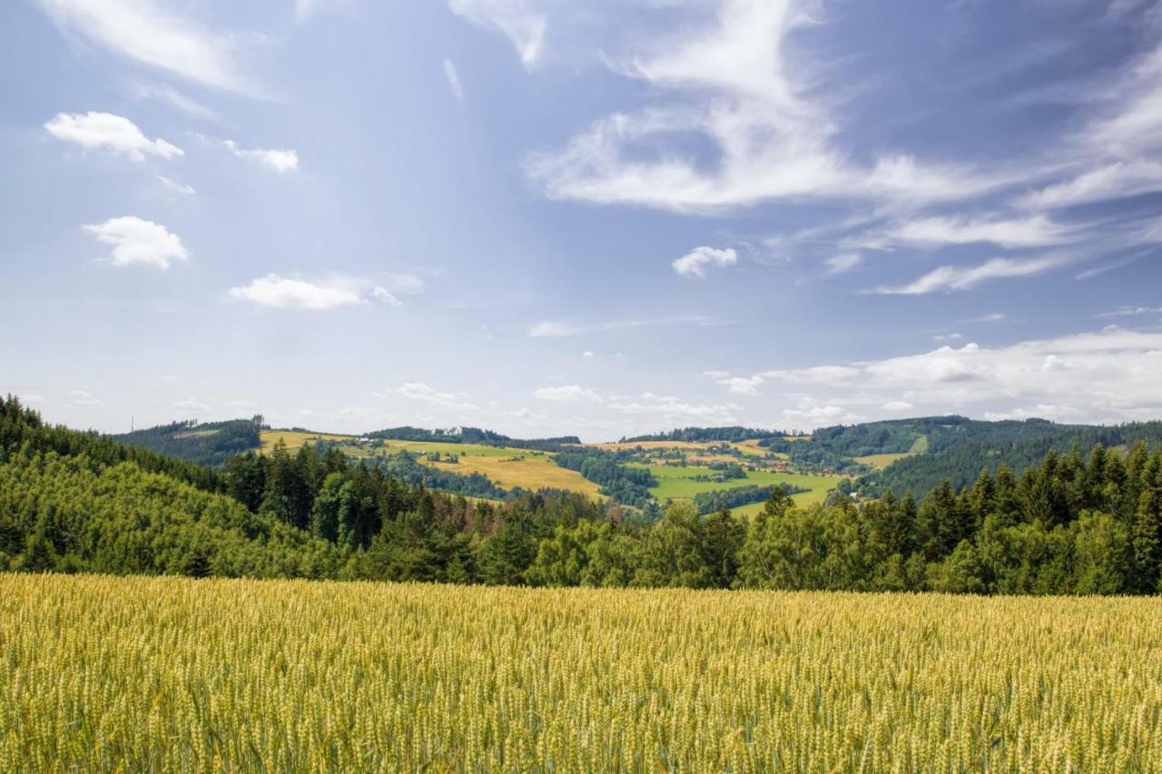 Ubytovani Na Przenskych Pasekach Mikuluvka Exterior foto